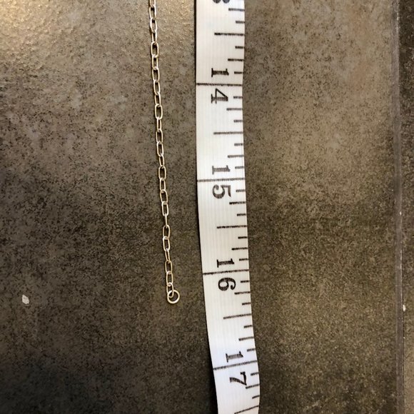 Sterling Silver 925 Necklace with a paperclip chain and a wavy disc as pendant. - Picture 9 of 9
